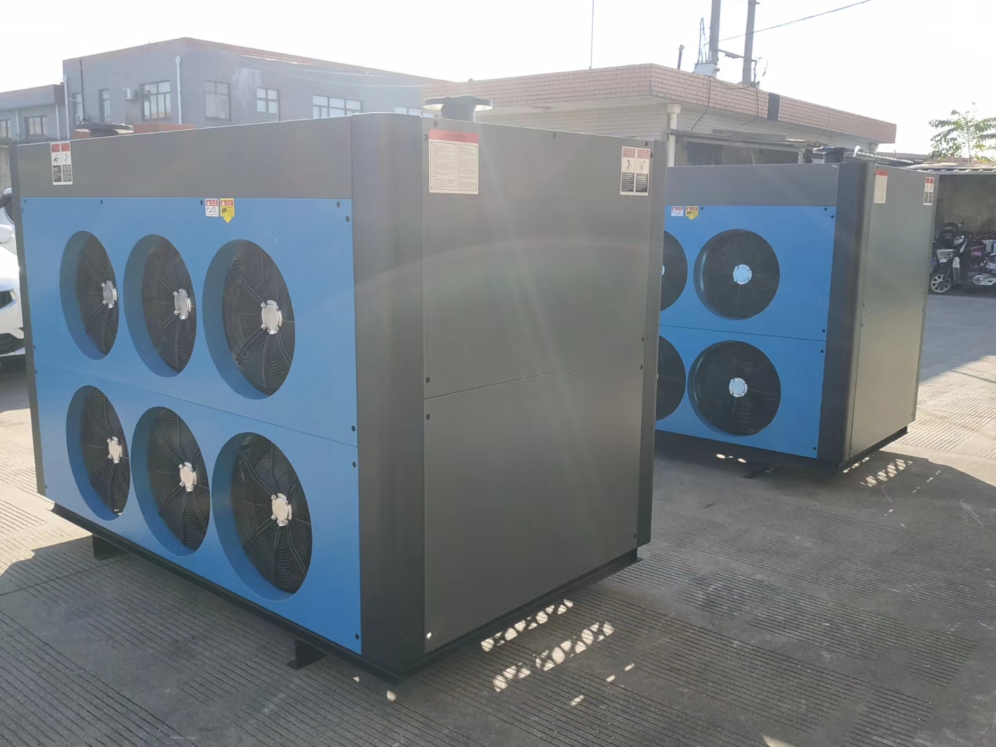 購(gòu)買(mǎi)常溫水冷冷凍式干燥機(jī)為何要注重售后服務(wù)