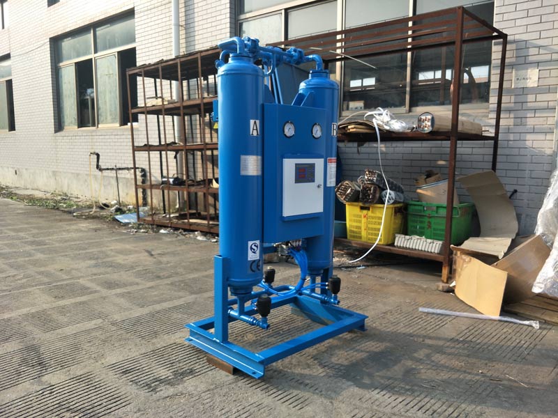 空壓機配備了冷干機為什么還有水？